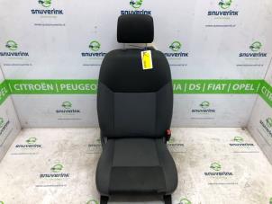 Used Seat, right Nissan NV 200 (M20M) 1.5 dCi 90 Price € 181,50 Inclusive VAT offered by Snuverink Autodemontage