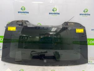 Gebrauchte Fenster hinten Peugeot 206 SW (2E/K) 1.4 Preis € 100,00 Margenregelung angeboten von Snuverink Autodemontage