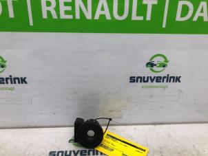 Używane Pierscien transpondera Renault Twingo II (CN) 1.2 16V Cena € 30,00 Procedura marży oferowane przez Snuverink Autodemontage