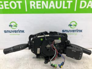 Used Steering column stalk Renault Megane II CC (EM) 1.6 16V Price € 115,00 Margin scheme offered by Snuverink Autodemontage