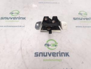 Usagé Mécanique de verrouillage hayon Citroen C1 1.0 12V Prix sur demande proposé par Snuverink Autodemontage