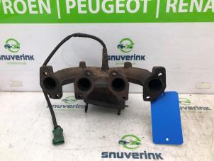 Used Exhaust manifold Peugeot 206 (2A/C/H/J/S) 1.4 XR,XS,XT,Gentry Price € 90,00 Margin scheme offered by Snuverink Autodemontage