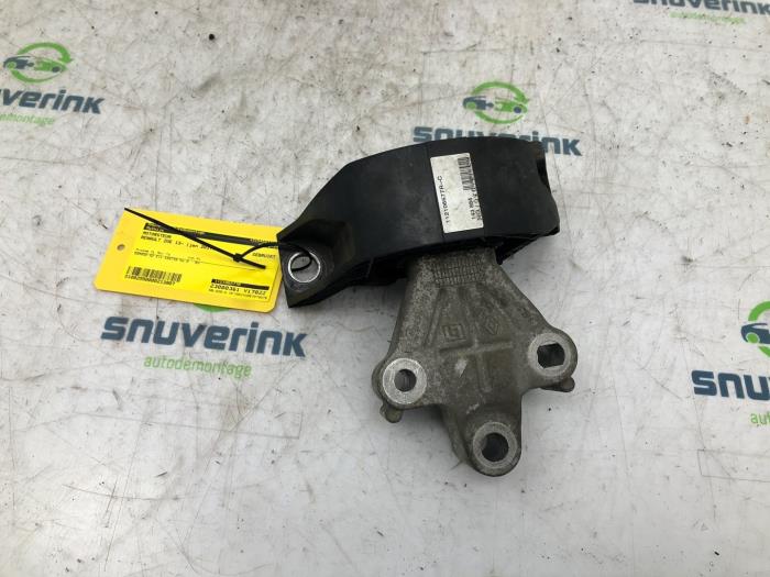 Usagé Support moteur Renault Zoé (AG) 46kW Prix € 37,03 Prix TTC proposé par Snuverink Autodemontage