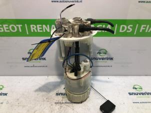 Used Electric fuel pump Peugeot 107 1.0 12V Price € 50,00 Margin scheme offered by Snuverink Autodemontage