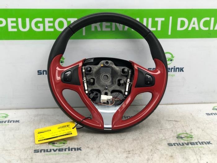Używane Kierownica Renault Clio IV (5R) 0.9 Energy TCE 90 12V Cena € 63,73 Procedura marży oferowane przez Snuverink Autodemontage
