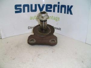 Used Rear axle journal Renault Laguna II Grandtour (KG) 1.9 dCi 120 Price on request offered by Snuverink Autodemontage