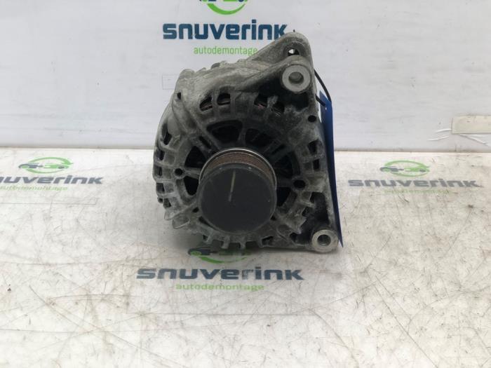 Dynamo från en Peugeot 2008 (CU) 1.2 12V e-THP PureTech 110 2016