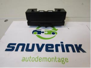 Used Clock Renault Megane II CC (EM) 1.6 16V Price € 25,00 Margin scheme offered by Snuverink Autodemontage