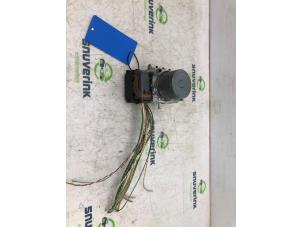 Used ABS pump Peugeot Partner Tepee (7A/B/C/D/E/F/G/J/P/S) 1.6 16V Phase 1 Price on request offered by Snuverink Autodemontage