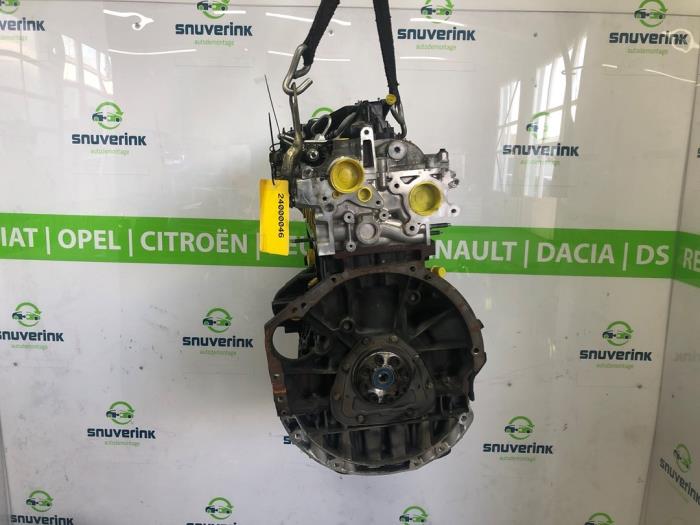 Engine from a Renault Trafic (1FL/2FL/3FL/4FL) 2.0 dCi 16V 120 2019