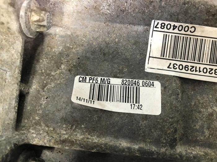 Gearbox Renault Trafic New 2.0 dCi 16V 90 - 7701476335 M9R692 PF6026