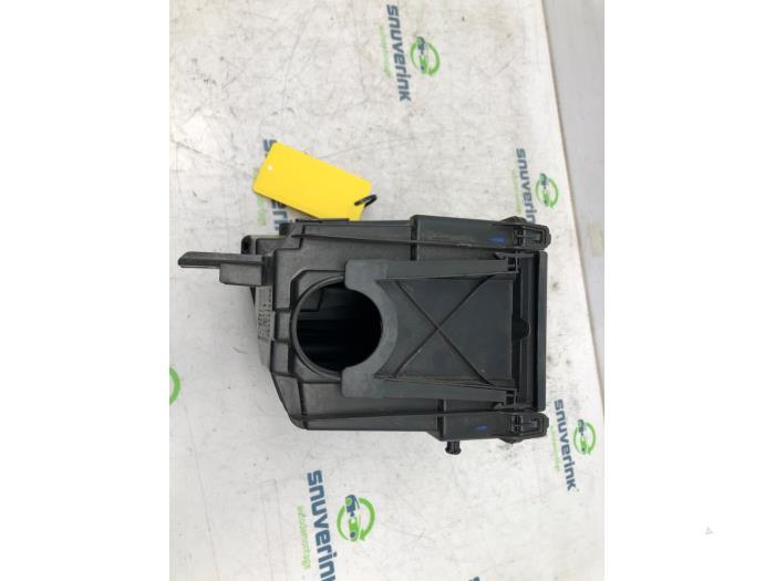 Fuse box from a Renault Trafic (1FL/2FL/3FL/4FL) 2.0 dCi 16V 120 2019