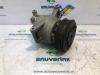 Air conditioning pump from a Peugeot 108, 2014 1.0 12V, Hatchback, Petrol, 998cc, 51kW (69pk), FWD, 1KRFE; CFB, 2014-05, PSCFB 2015