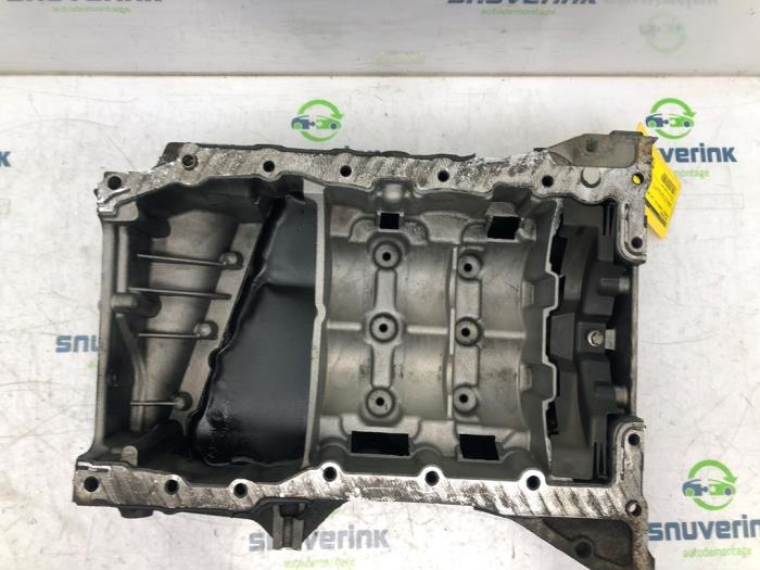 Usagé Couvercle carter Renault Scénic II (JM) 2.0 dCi 16V 150 Prix € 67,50 Règlement à la marge proposé par Snuverink Autodemontage