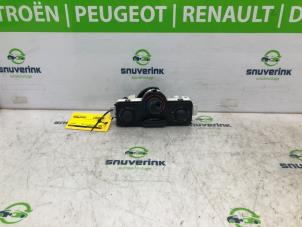 Usagé Panneau de commandes chauffage Renault Kangoo Express (FW) 1.5 dCi 70 Prix € 35,00 Règlement à la marge proposé par Snuverink Autodemontage