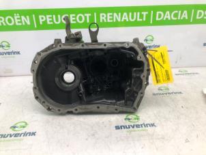 Usados Cuerpo de caja de cambios Renault Megane III Grandtour (KZ) 1.5 dCi 90 Precio € 90,00 Norma de margen ofrecido por Snuverink Autodemontage