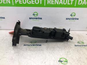 Ventildeckel van een Citroën Berlingo 1.6 Hdi 90 Phase 2 2015
