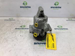 Used Air conditioning pump Renault Express 1.5 dCi 75 Price € 284,35 Inclusive VAT offered by Snuverink Autodemontage