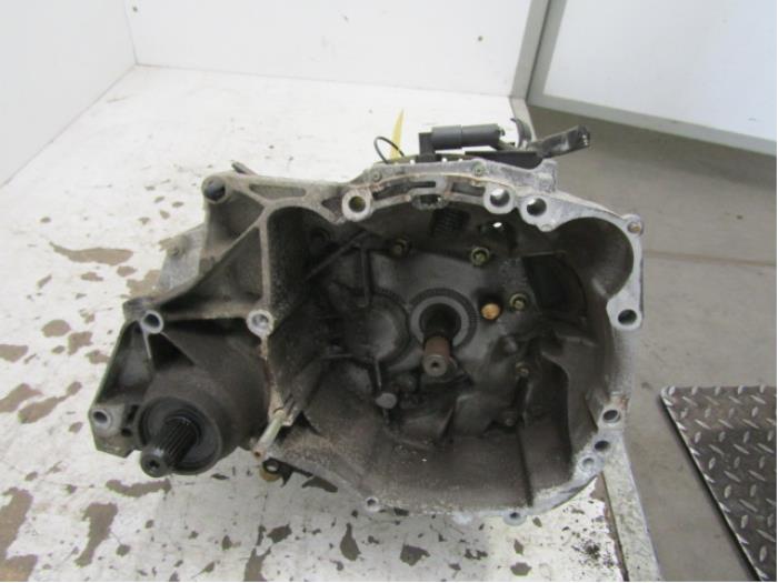 Gearbox Renault Twingo 1 2 D7F JB1132 Snuverink Autodemontage