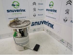 Used Electric fuel pump Peugeot 307 (3A/C/D) 1.4 16V Price € 30,00 Margin scheme offered by Snuverink Autodemontage