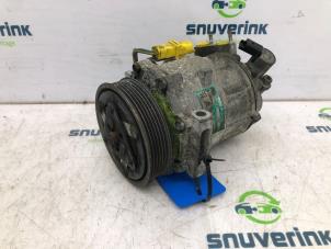 Used Air conditioning pump Peugeot 407 Price € 135,00 Margin scheme offered by Snuverink Autodemontage