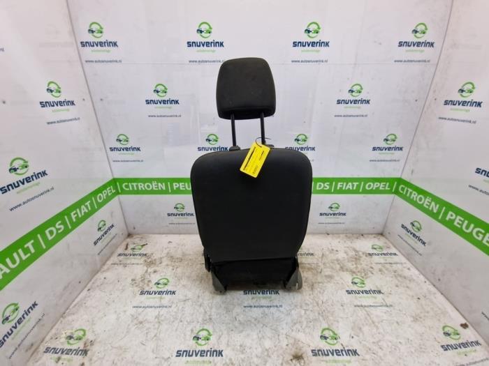 Seat, left from a Renault Kangoo Express (FW) 1.5 dCi 70 2008