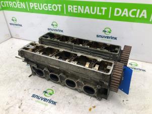 Used Cylinder head Peugeot 407 Price € 200,00 Margin scheme offered by Snuverink Autodemontage