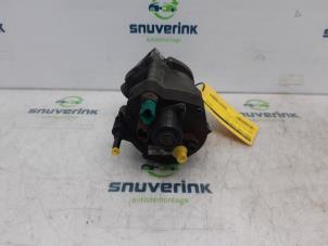 Used Mechanical fuel pump Renault Kangoo Express (FW) 1.5 dCi 70 Price € 302,50 Inclusive VAT offered by Snuverink Autodemontage