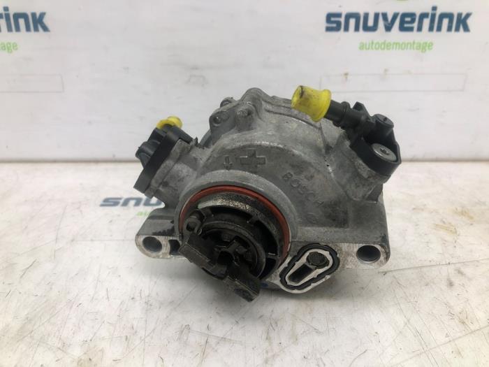 Usagé Pompe à vide assistant de freinage Peugeot 208 I (CA/CC/CK/CL) 1.6 Blue HDi 100 Prix € 50,00 Règlement à la marge proposé par Snuverink Autodemontage