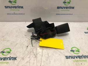 Used Rear seatbelt buckle, right Renault Clio III (BR/CR) 1.4 16V Price on request offered by Snuverink Autodemontage