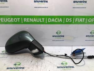 Used Wing mirror, right Peugeot 207/207+ (WA/WC/WM) 1.4 16V Price € 45,00 Margin scheme offered by Snuverink Autodemontage
