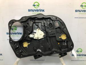 Używane Mechanizm szyby lewej przedniej wersja 4-drzwiowa Jeep Compass (MP) 1.4 Multi Air2 16V 4x4 Cena € 90,00 Procedura marży oferowane przez Snuverink Autodemontage