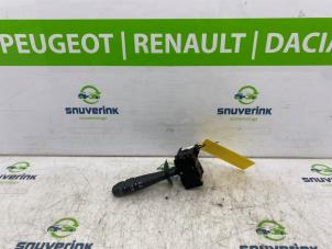 Used Light switch Renault Twingo II (CN) 1.2 Price € 30,00 Margin scheme offered by Snuverink Autodemontage