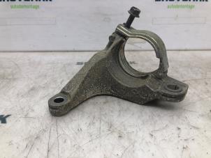 Used Support bearing, front right Renault Megane IV Estate (RFBK) 1.6 GT Energy TCE 205 EDC Price € 40,00 Margin scheme offered by Snuverink Autodemontage