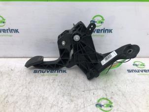 Used Clutch pedal Opel Corsa F (UB/UH/UP) 1.2 12V 75 Price on request offered by Snuverink Autodemontage