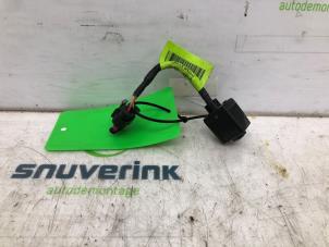 Used Reversing camera Opel Corsa F (UB/UH/UP) 1.2 12V 75 Price on request offered by Snuverink Autodemontage