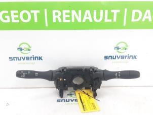 Used Steering column stalk Renault Express 1.5 dCi 75 Price on request offered by Snuverink Autodemontage