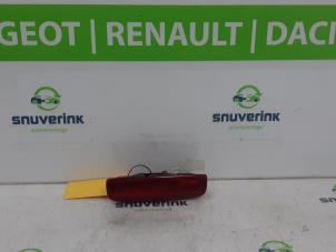 Używane Dodatkowe swiatlo stopu srodek Renault Express 1.5 dCi 75 Cena na żądanie oferowane przez Snuverink Autodemontage