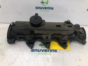 Used Rocker cover Renault Twingo II (CN) 1.5 dCi 90 FAP Price € 45,00 Margin scheme offered by Snuverink Autodemontage