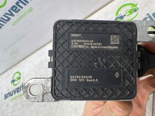 Lambda probe from a Renault Trafic (1FL/2FL/3FL/4FL) 2.0 dCi 16V 120 2019
