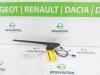 Antenna from a Renault Express, 2021 1.5 dCi 75, Delivery, Diesel, 1,461cc, 55kW (75pk), FWD, K9K872; K9KU8, 2021-05, RJKFD0AA 2021