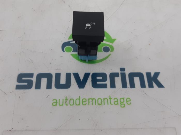 Używane Przelacznik ESP Renault Express 1.5 dCi 75 Cena € 24,20 Z VAT oferowane przez Snuverink Autodemontage