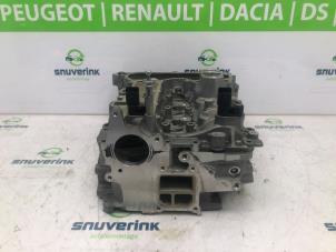 Used Cylinder head Peugeot 5008 II (M4/MC/MJ/MR) 1.2 12V e-THP PureTech 130 Price on request offered by Snuverink Autodemontage