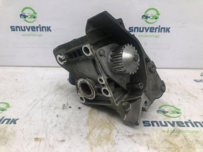 Water pump from a Citroën C3 (FC/FL/FT) 1.4 2004