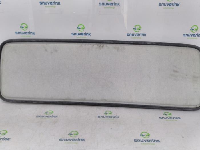 Usados Ventanilla detrás Iveco New Daily VI 35C17, 35S17, 40C17, 50C17, 65C17, 70C17 Precio € 78,65 IVA incluido ofrecido por Snuverink Autodemontage