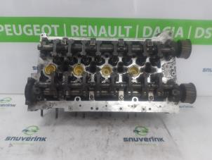 Used Cylinder head Renault Master III (FD/HD) 2.5 dCi 120 FAP Price € 350,00 Margin scheme offered by Snuverink Autodemontage