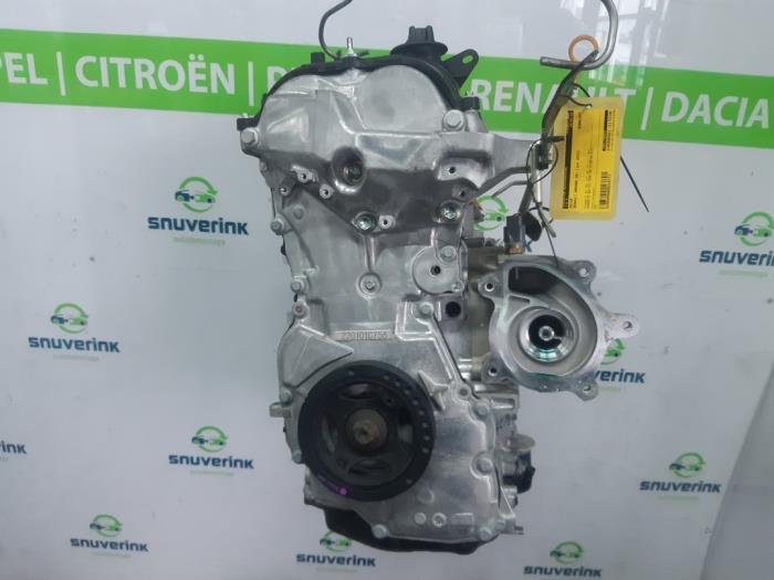 Motor from a Renault Arkana (RJLL) 1.6 E-Tech 145 16V 2022