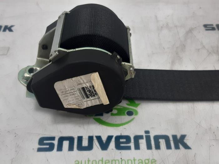 Front seatbelt, right from a Peugeot Boxer (U9) 2.2 HDi 100 Euro 4 2007