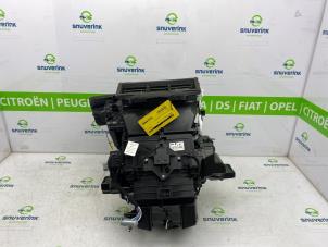 Used Heater housing Renault Arkana (RJLL) 1.6 E-Tech 145 16V Price € 350,00 Margin scheme offered by Snuverink Autodemontage