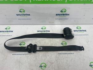 Overhauled Front seatbelt, centre Peugeot Boxer (U9) 2.2 HDi 150 Price € 163,35 Inclusive VAT offered by Snuverink Autodemontage